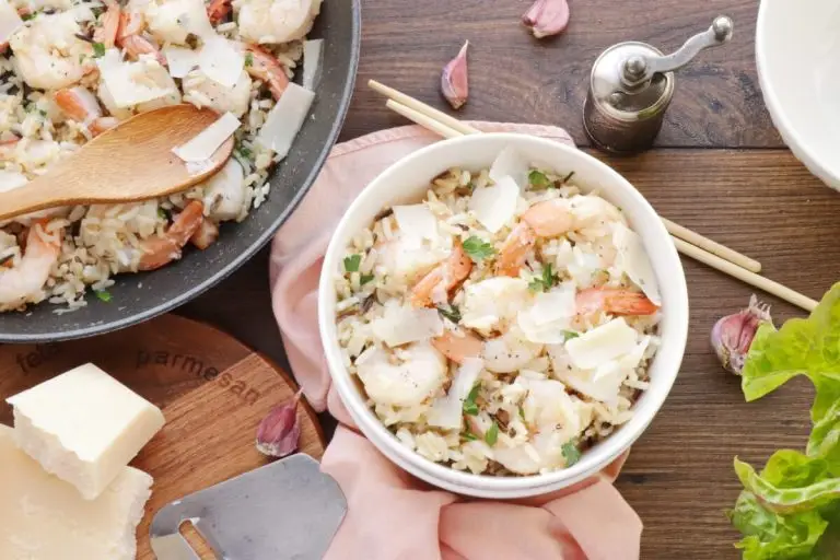 How to serve Garlic Butter Shrimp and Rice