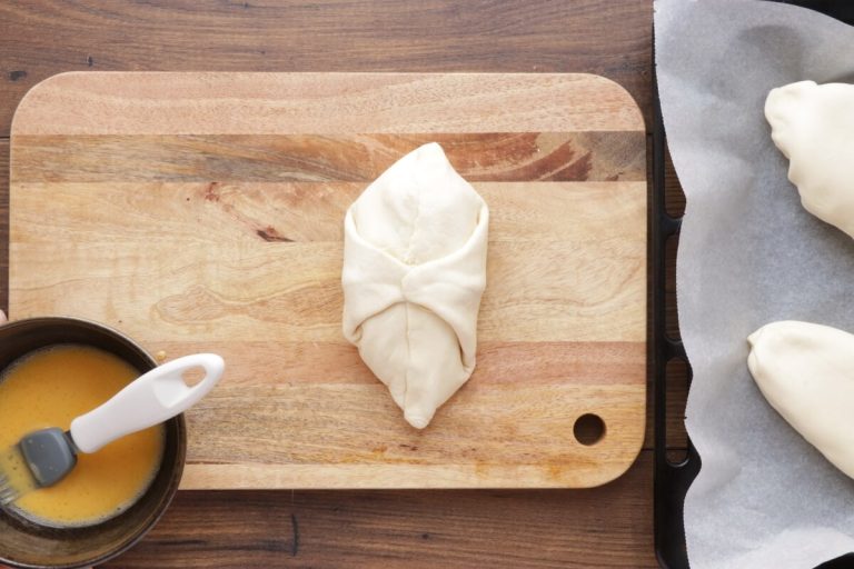 Step 8 - Herbed Chicken in Pastry