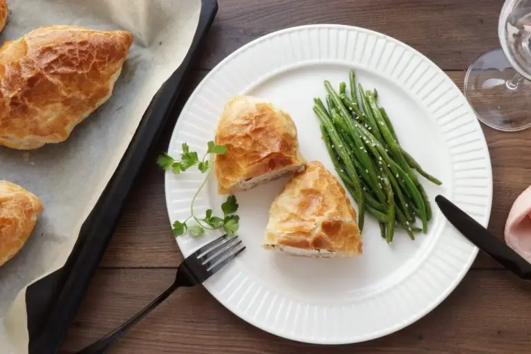 Step 11 - Herbed Chicken in Pastry