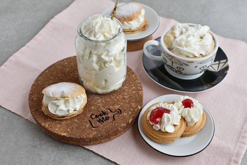 How to serve Homemade Whipped Cream
