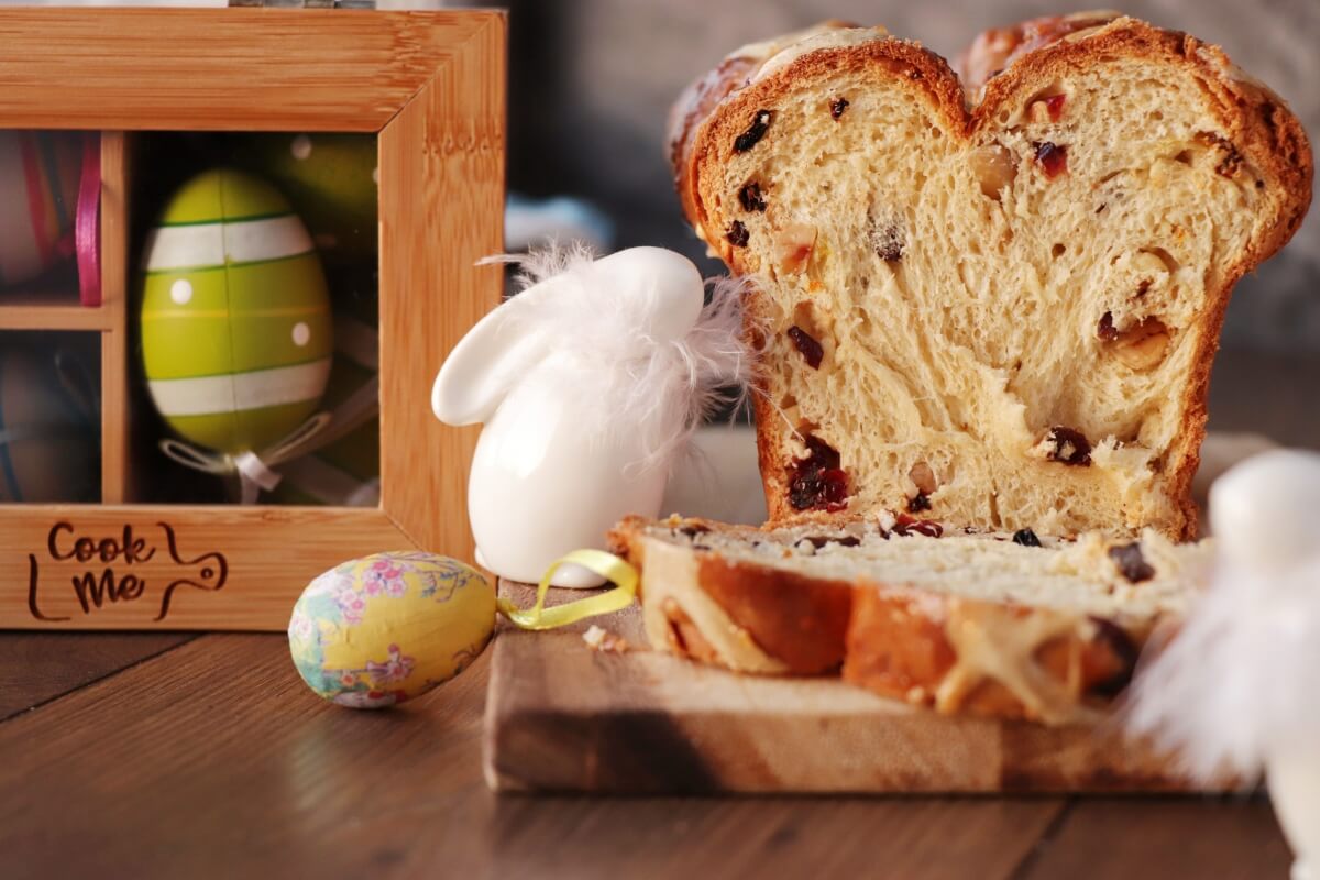 Hot Cross Bun Loaf
