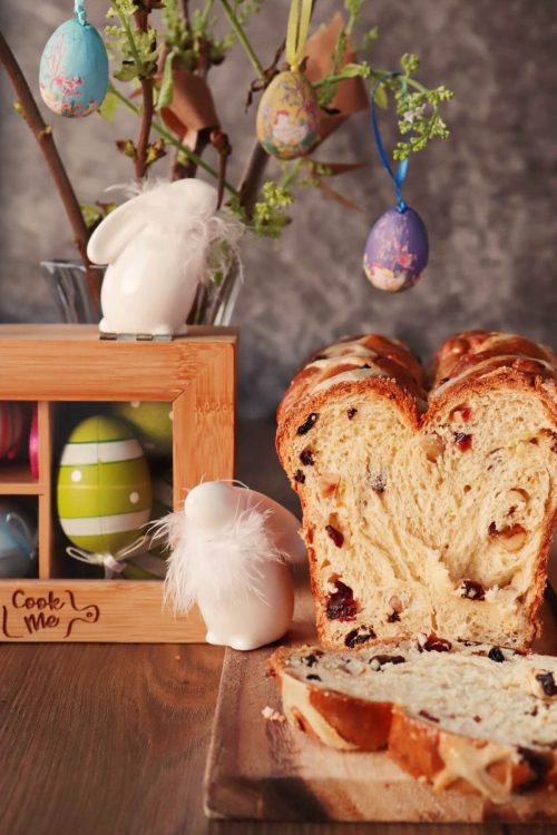 Hot Cross Bun Loaf