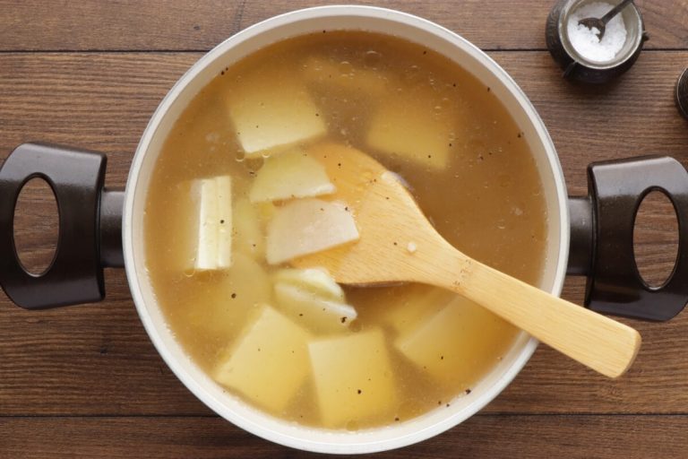 Step 4 - Korean Potato Soup with Beef – Gamjaguk