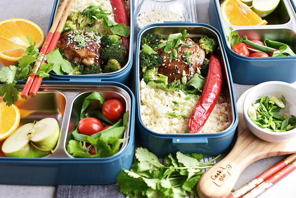 Meal-Prep Honey Sesame Chicken with Broccoli