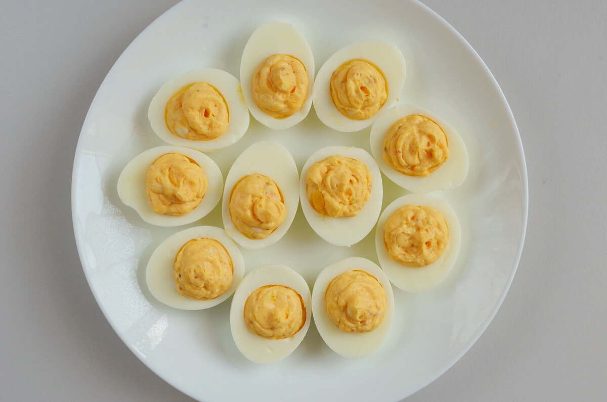 Street Corn Deviled Eggs - Healthyish Foods