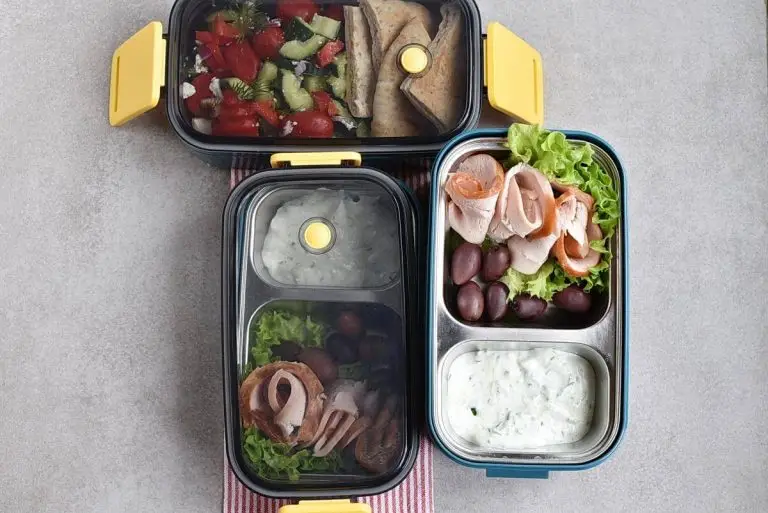 Step 4 - No Cook Greek Pita Bento Box