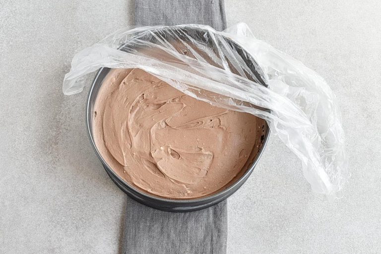 Step 6 - Easy No Bake Nutella Pie