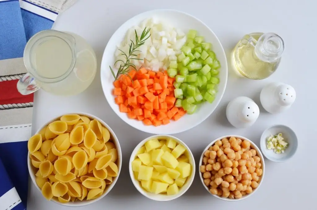 Ingredients for One-Pot Pasta with Chickpeas