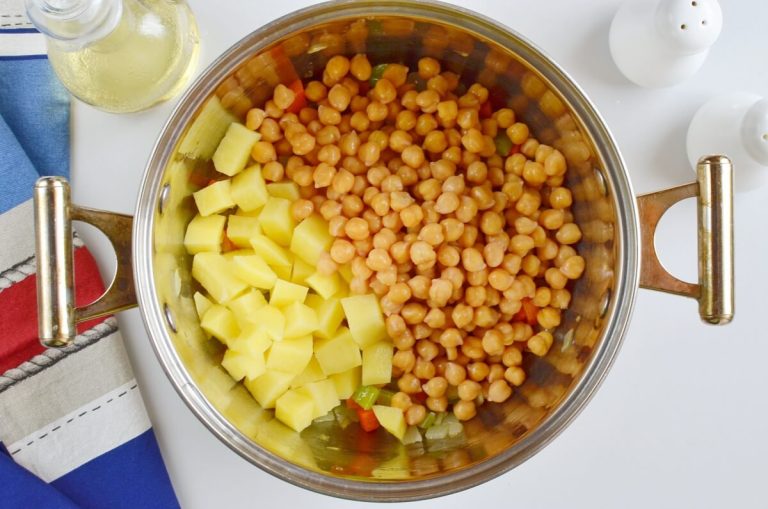 Step 3 - One-Pot Pasta with Chickpeas