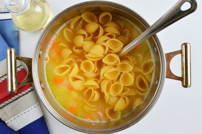 Step 6 - One-Pot Pasta with Chickpeas