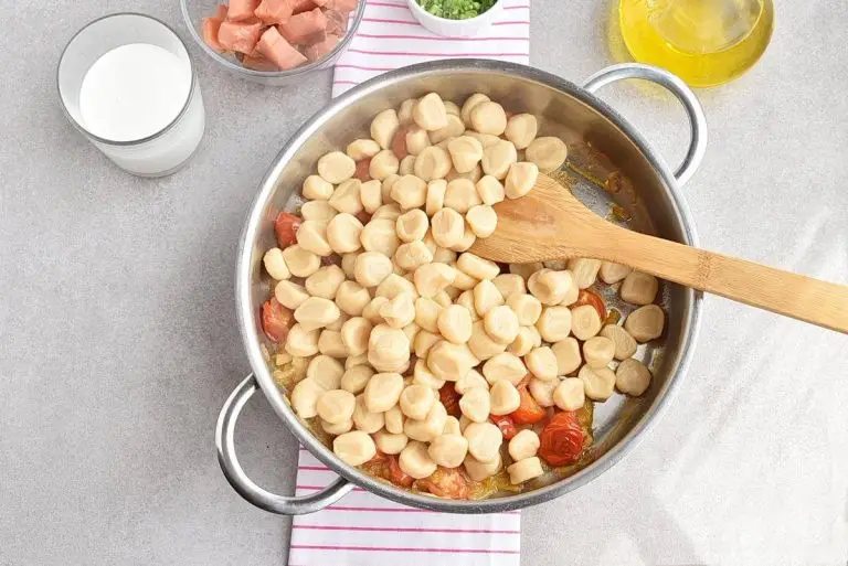 Step 5 - Smoked Salmon and Vodka Gnocchi