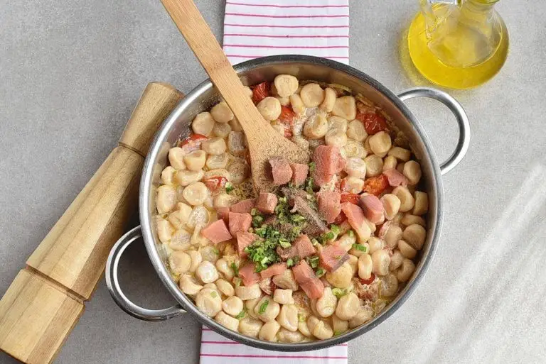 Step 6 - Smoked Salmon and Vodka Gnocchi