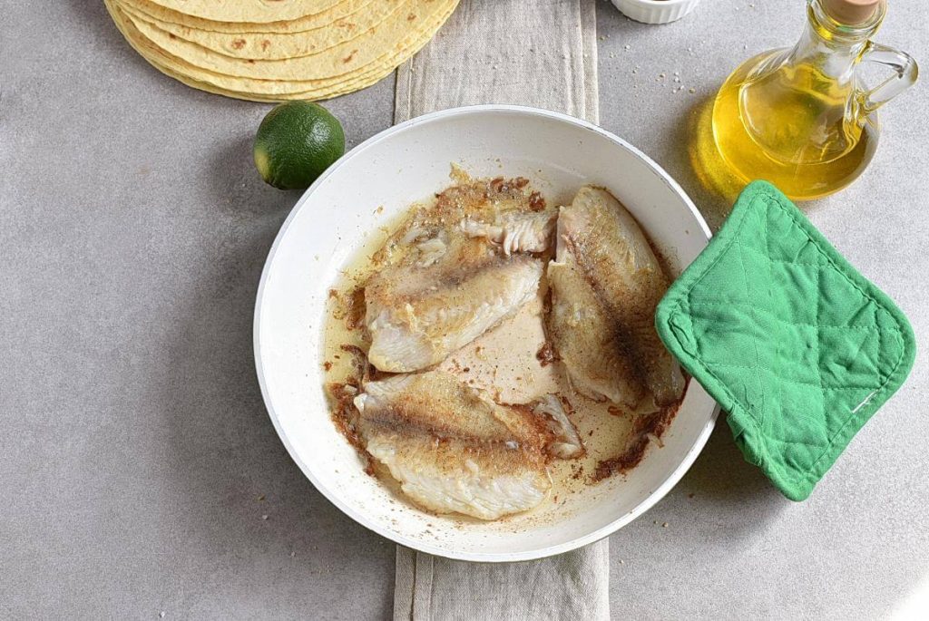 Tilapia Fish Tacos recipe - step 4