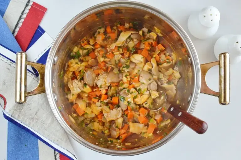 Step 3 - Vegan Oyster Mushroom Soup
