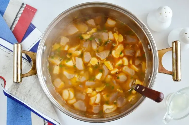 Step 4 - Vegan Oyster Mushroom Soup