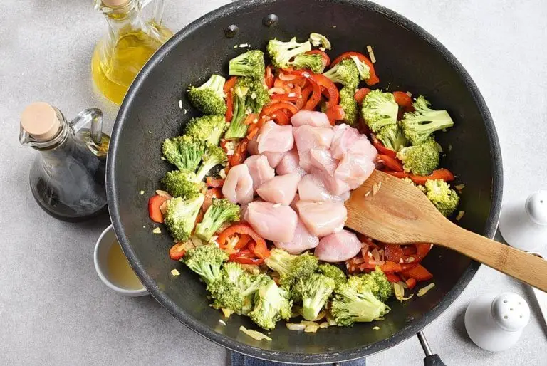 Step 3 - Asian Chicken and Veggies Lunch Box