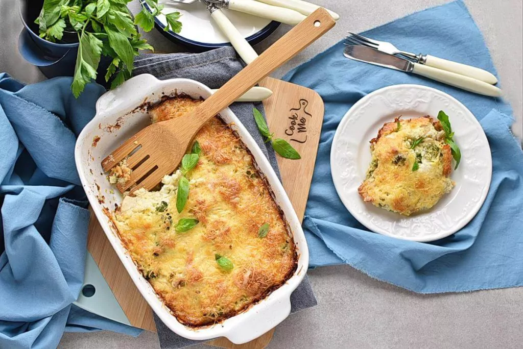 Broccoli Cauliflower Rice Chicken Casserole