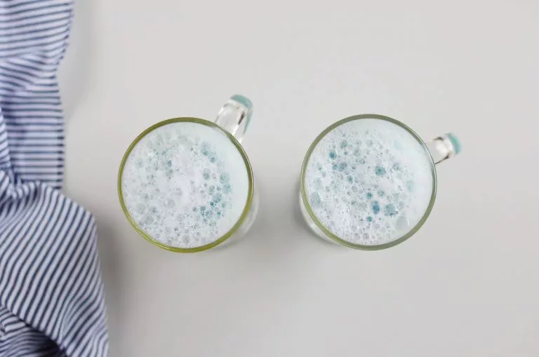 Butterfly Pea Flower Tea Latte recipe - step 6