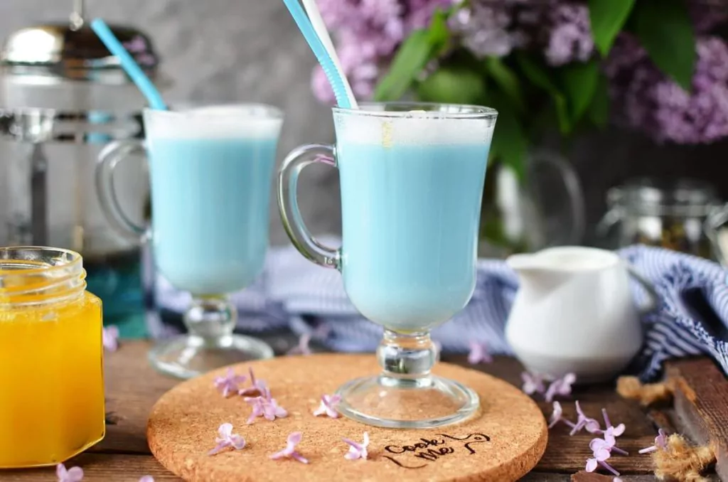 Butterfly Pea Flower Tea Latte