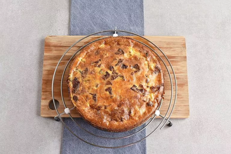 Step 7 - Cheddar-Veggie Appetizer Torte