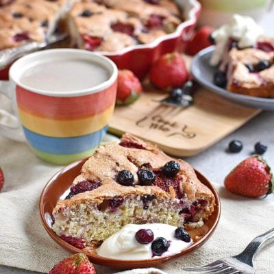 Easy-Triple-Berry-Cake-Recipes-Homemade-Easy-Triple-Berry-Cake–Delicious-Triple-Berry-Cake