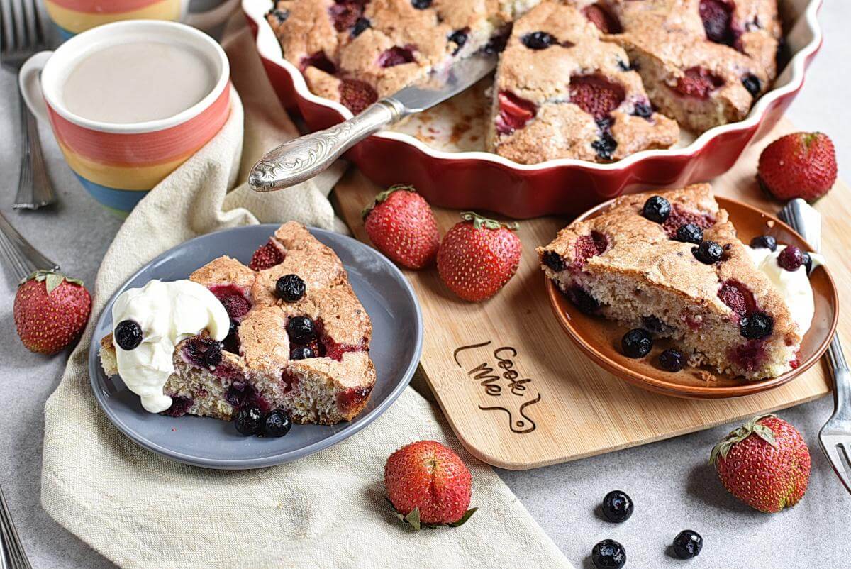Easy Triple Berry Cake