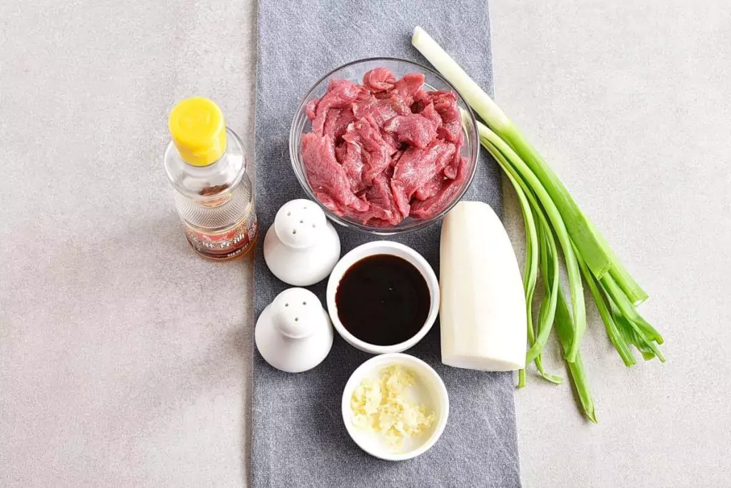 Ingredients for Korean Beef & Radish Soup – Soegogi Muguk