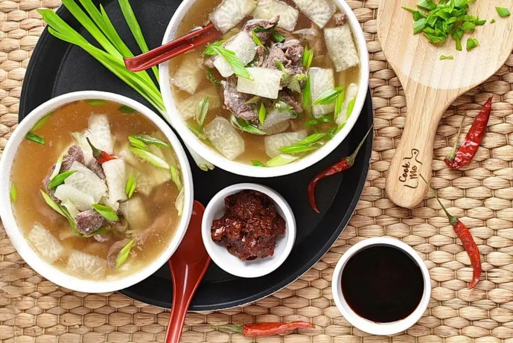 Korean Beef & Radish Soup – Soegogi Muguk