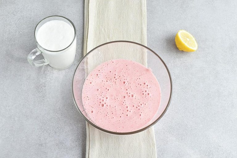 Step 5 - Low-Carb Strawberry Mousse (Keto-Friendly)