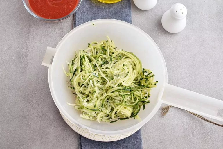 Step 5 - Meal-Prep Turkey Meatballs with Zoodles