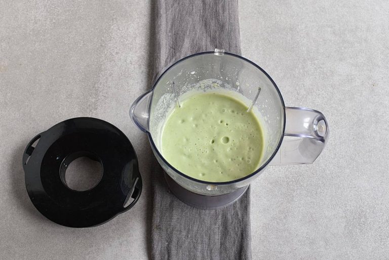Step 4 - Moroccan Avocado Smoothie