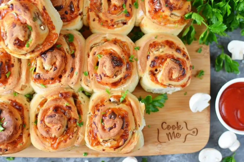 Mushroom Pizza Rolls