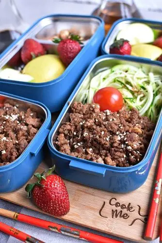 Sesame Ginger Beef Zucchini Noodles