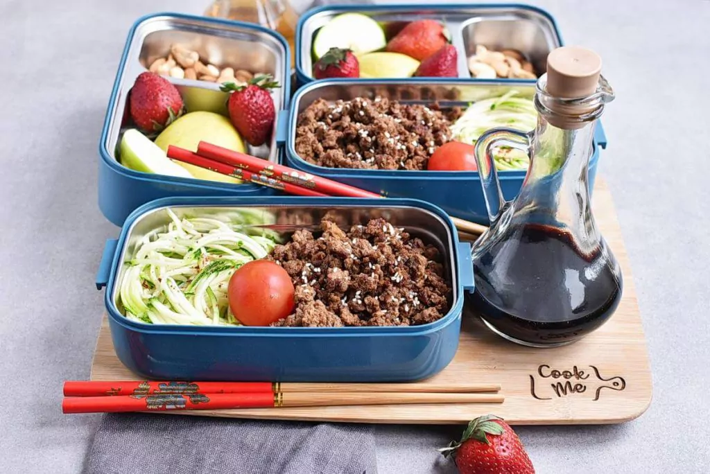 Sesame Ginger Beef Zucchini Noodles