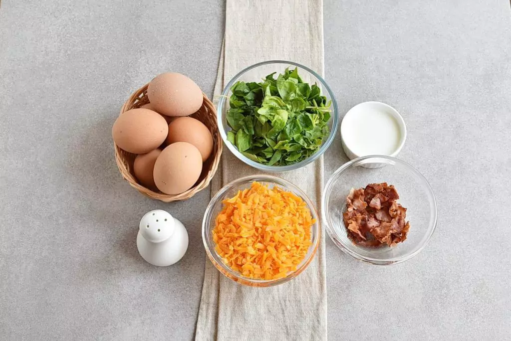 Ingredients for Keto Spinach and Bacon Mini Quiches