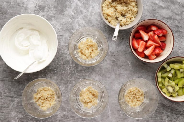 Step 3 - Strawberry Kiwi Quinoa Breakfast Parfait