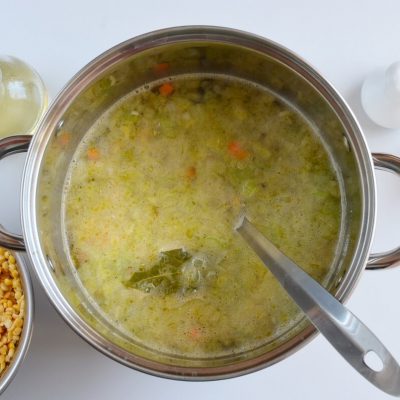 Ukrainian Split Pea Soup recipe - step 3