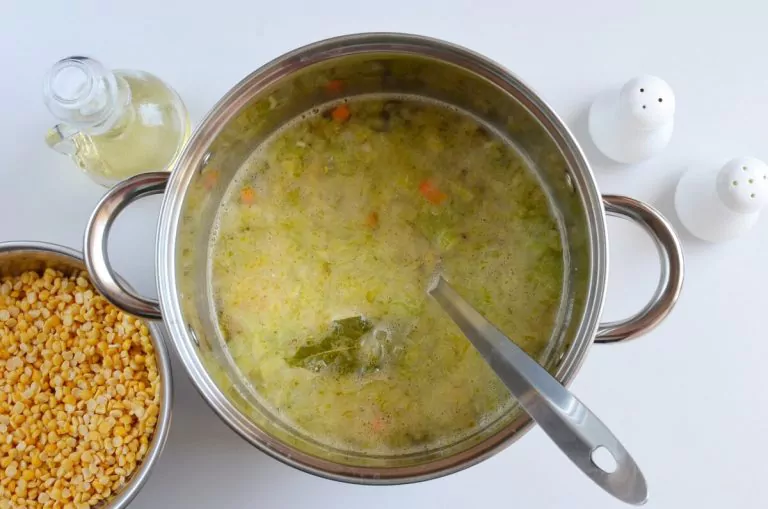 Step 3 - Ukrainian Split Pea Soup