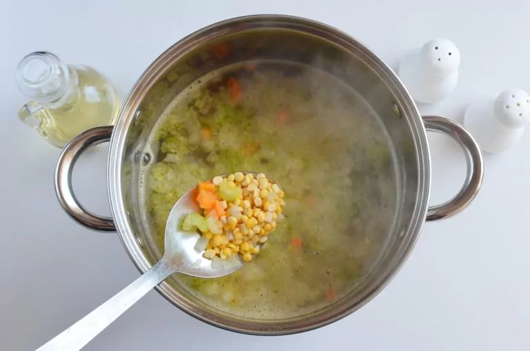 Step 4 - Ukrainian Split Pea Soup
