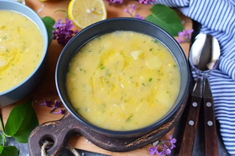 Step 7 - Vegan Split Pea Soup with Potatoes
