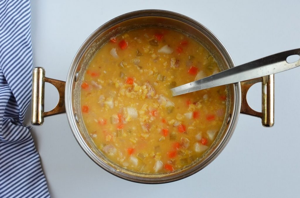 Yellow Split Pea and Bacon Soup recipe - step 4