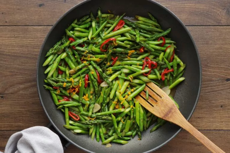 Step 5 - Asparagus Stir-Fry
