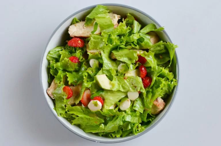 Step 6 - Balsamic Grilled Chicken Strawberry Caprese Salad