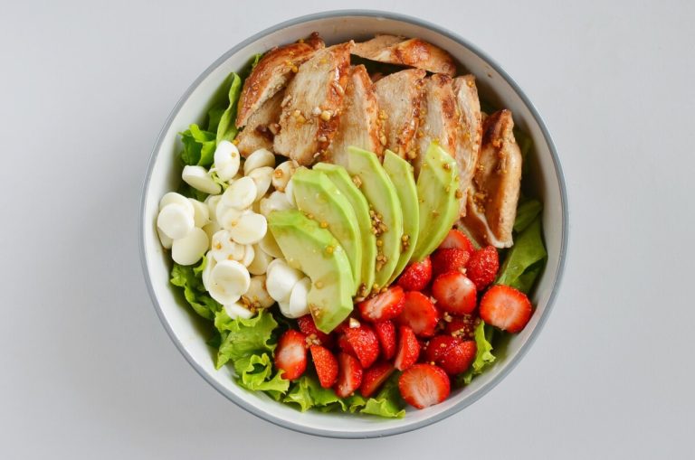 Step 6 - Balsamic Grilled Chicken Strawberry Caprese Salad
