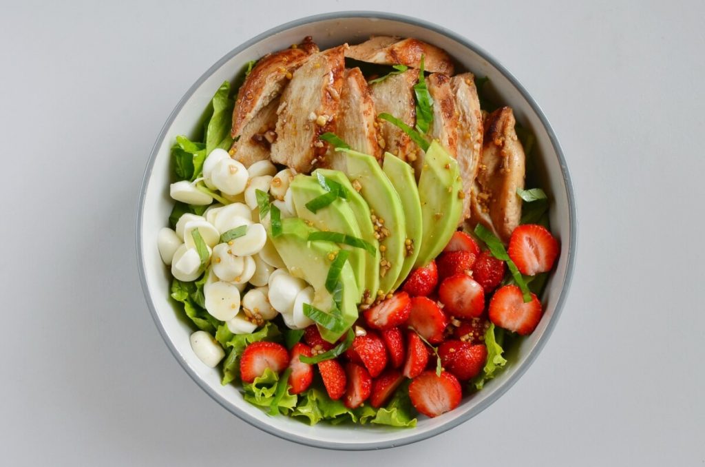How to serve Balsamic Grilled Chicken Strawberry Caprese Salad