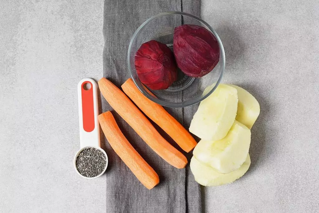 Ingredients for Beet Carrot Apple Juice
