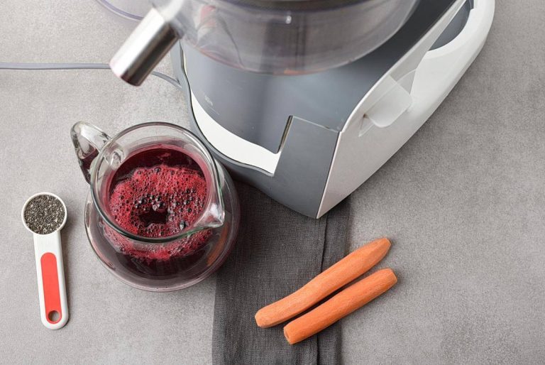 Step 2 - Beet Carrot Apple Juice