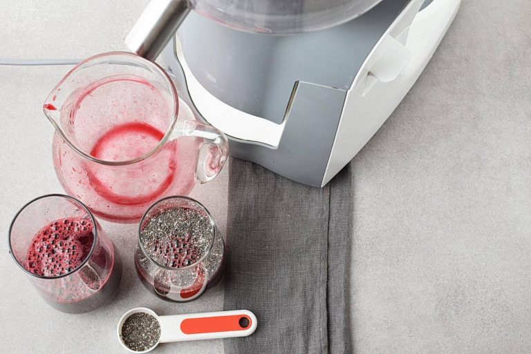 Step 4 - Beet Carrot Apple Juice