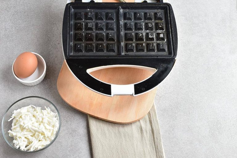 Step 1 - Chaffle 2-ingredient Keto Waffle