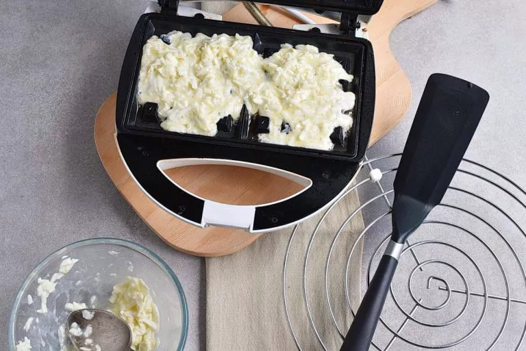 Step 3 - Chaffle 2-ingredient Keto Waffle